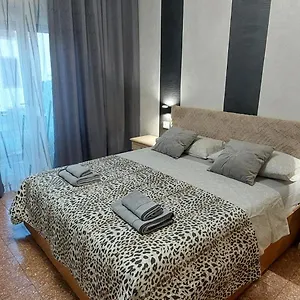 Natali Appartamens Apartment
